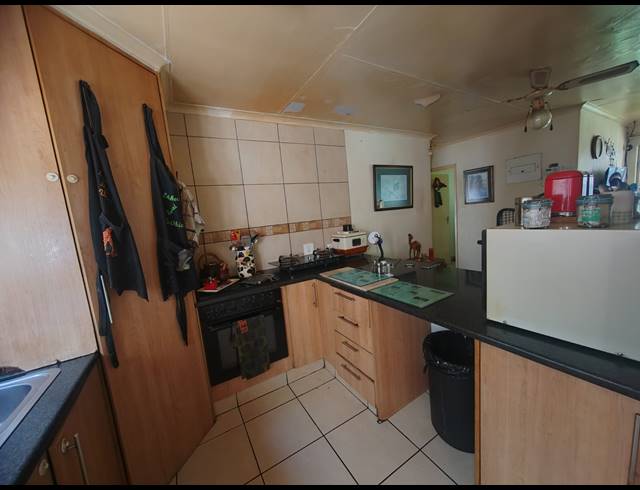 2 BEDROOM FREESTANDING FOR SALE IN HUNTINGDON